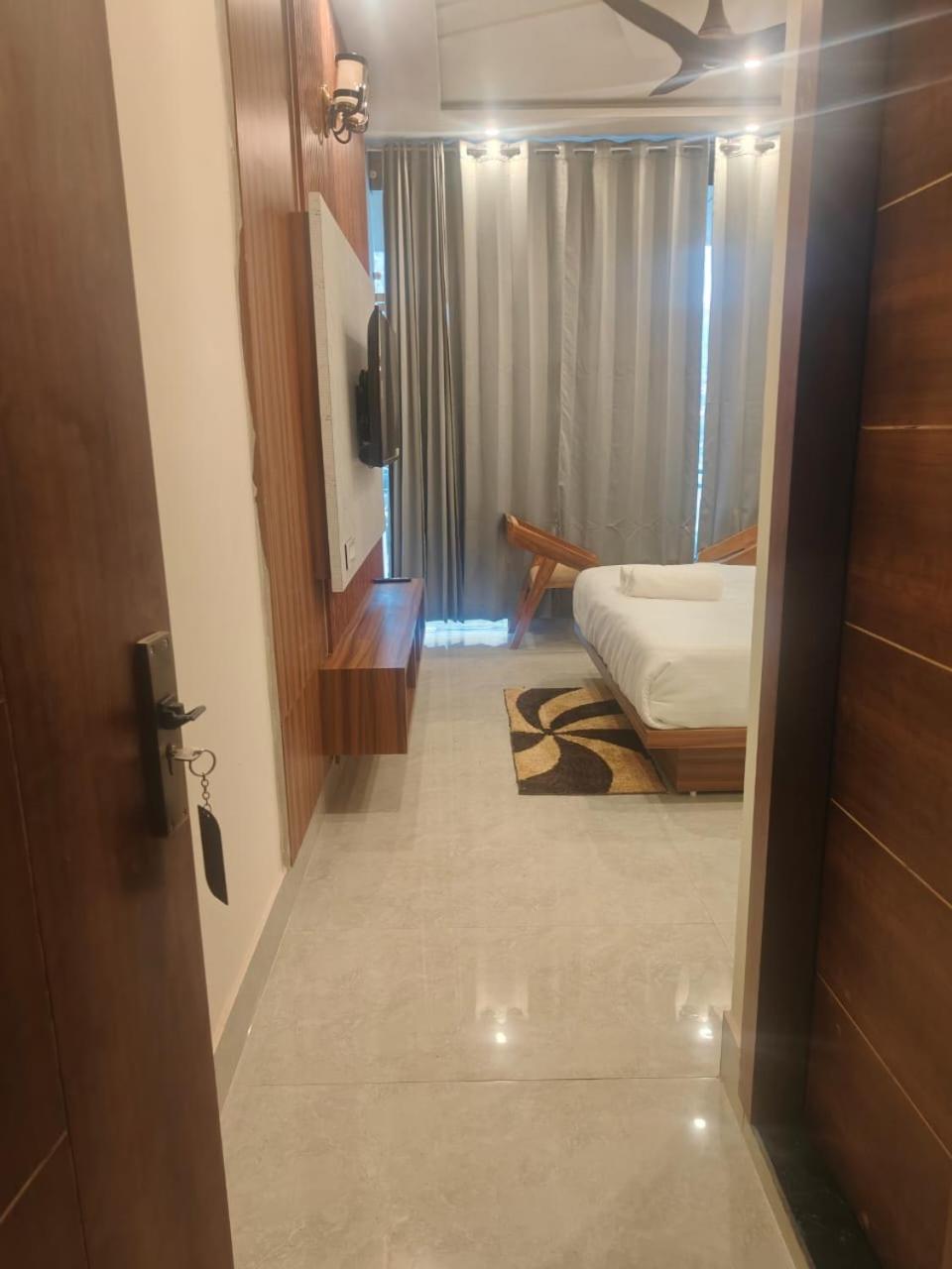 Aroma Resort Рішикеш Екстер'єр фото